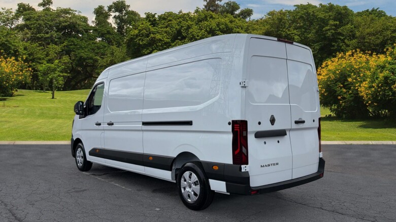 Renault Master Lwb Diesel Fwd LM35 Blue dCi 150 Advance Medium Roof Van